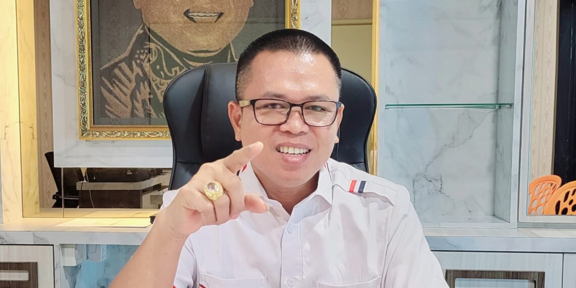 Ady Indra Pawennari Bendahara PWI Kepri