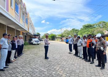 Truk-Truk ODOL Diberhentikan di Km 14 Tanjungpinang, Puluhan Kena Tilang