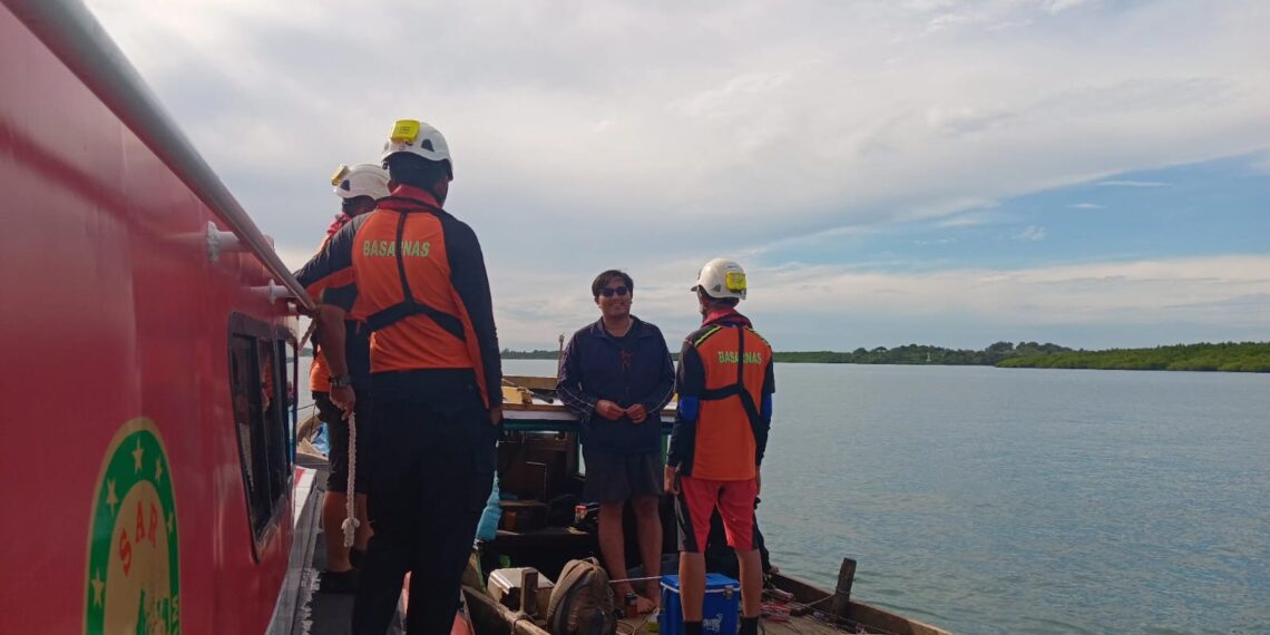 Kapal Pemancing Hanyut di Perairan Bintan, 10 Orang Berhasil Dievakuasi Tim SAR
