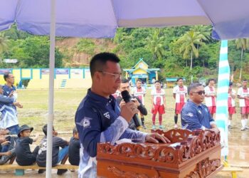 Open Turnamen Sepak Bola POR VII Desa Kuala Maras Resmi Dibuka, Bupati Anambas Hadir di Tengah Antusiasme Warga