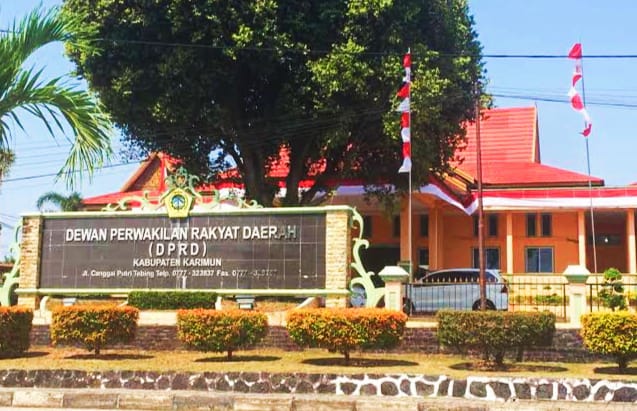 Tak Serius Susun LKPJ, Pansus DPRD Karimun Beri Rapor Merah kepada Bupati Karimun