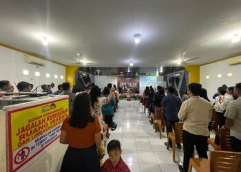 Polres Natuna dan Polsek Bunguran Timur Kawal Ibadah Kenaikan Isa Almasih dengan Penuh Empati dan Dedikasi