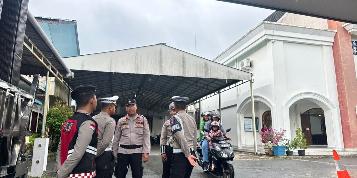 206 Polisi Amankan Tempat Ibadah di Tanjungpinang, Peringati Hari Kenaikan Isa Al-Masih