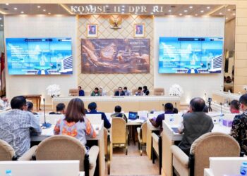 Komisi II DPR RI Laksanakan Rapat Kerja dengan Kanwil BPN se-Indonesia, Evaluasi Triwulan I