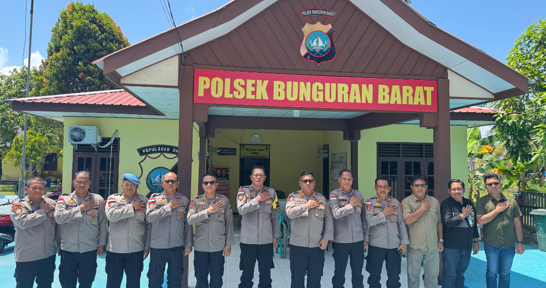 Kapolres Natuna Kunjungi Polsek Bunguran Barat, Tinjau Harkamtibmas dan Motivasi Personil