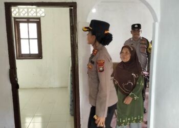 Penyerahan Bedah Rumah Yang Dilaksanakan Oleh Polres Bintan Dalam Rangka Hari Bhayangkara Ke 79 Tahun 2025