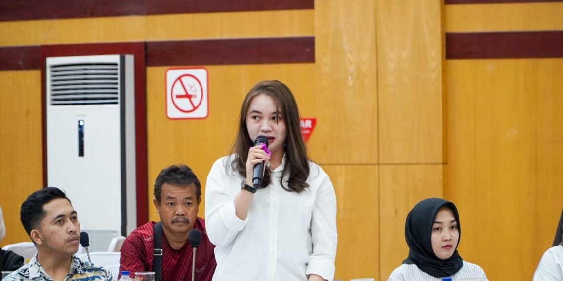 PLN Batam Gelar Diskusi Publik Jelaskan Penyesuaian Tarif Listrik untuk Jaga Keberlangsungan Energi