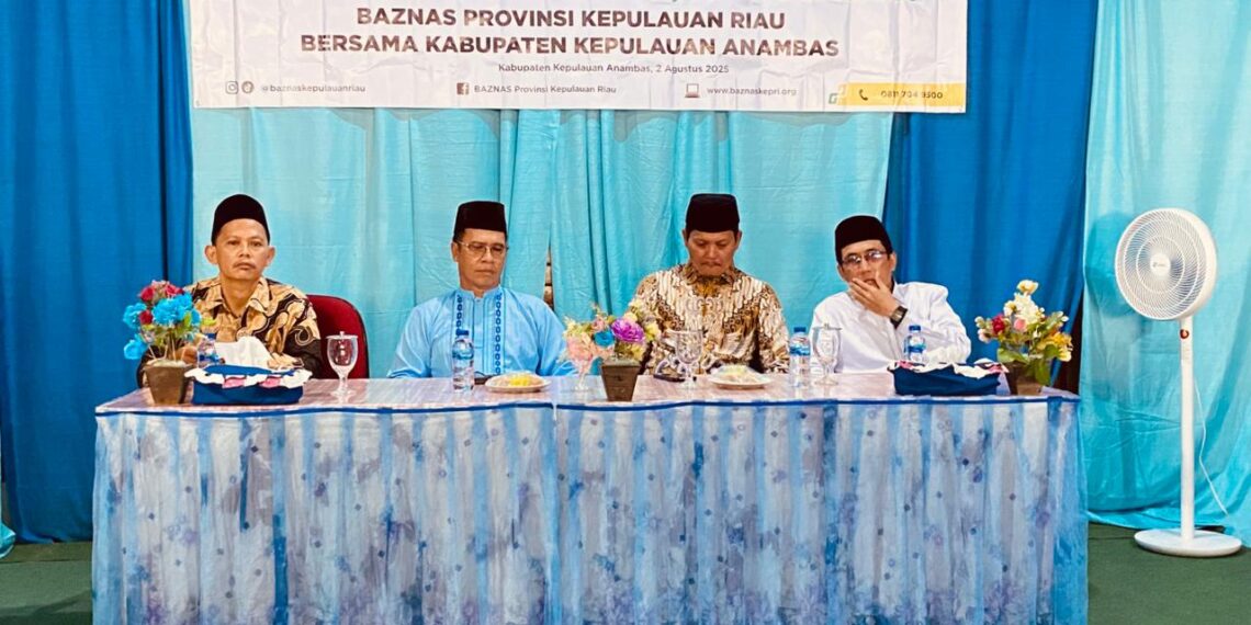 Pemkab Anambas dan BAZNAS Serahkan Bantuan untuk Yatim Piatu dan Dhuafa dalam Momentum Lebaran Yatim