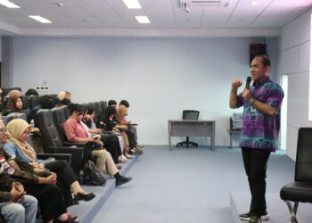 Kejati Kepri “Goes To Campus”, Sosialisasi tentang Bijak Bermedia Sosial dan Perlindungan Data Pribadi di Politeknik Negeri Batam.