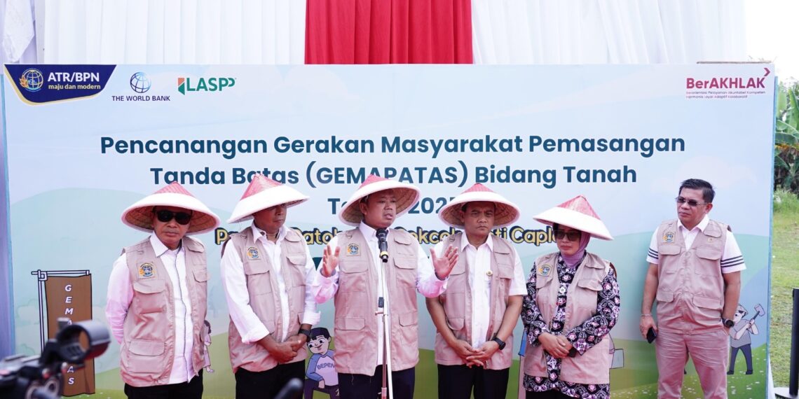 Selain Menghindari Konflik, Menteri Nusron Nilai Pemasangan Patok Bisa Tandai Batas Tanah APL dengan Non-APL