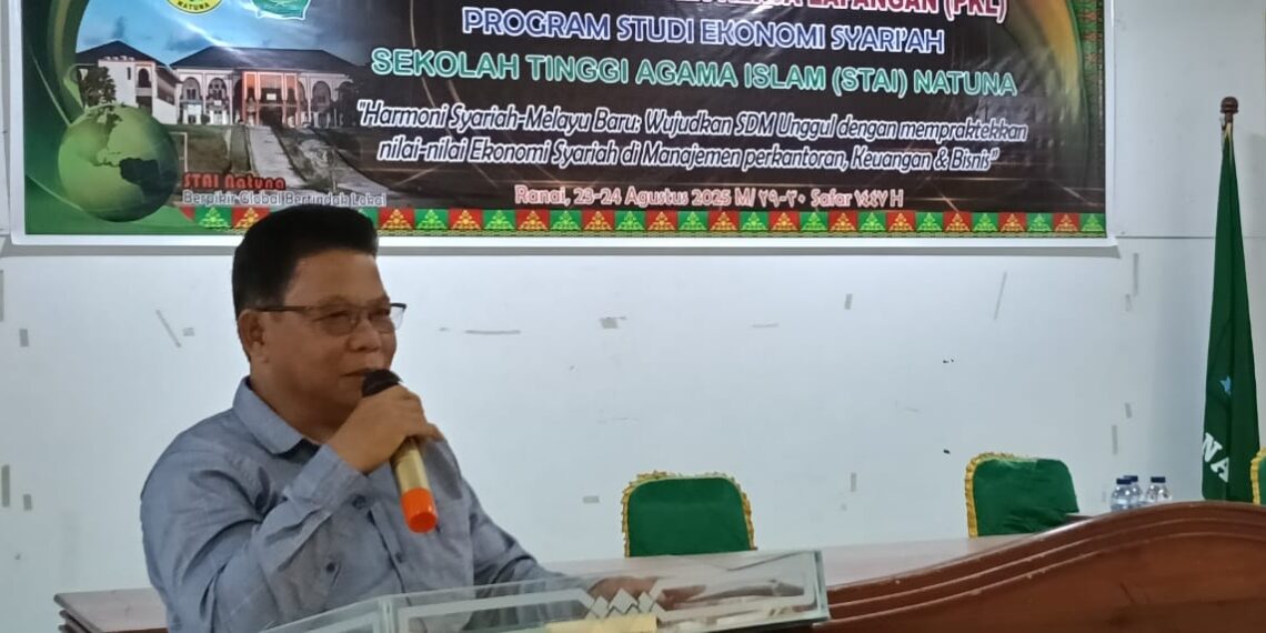 Ketua STAI Natuna Dr. H. Umar Natuna, M.Pd.I