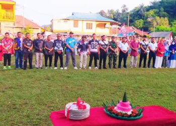 Pelajar Warnai Peringatan HUT RI ke-80 di Kecamatan Jemaja