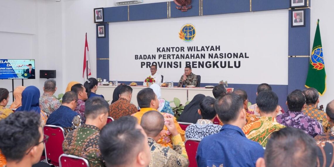 Pesan Wamen Ossy ke Jajaran Kanwil BPN Provinsi Bengkulu: Peraturan Perundangan Harus sebagai Prinsip