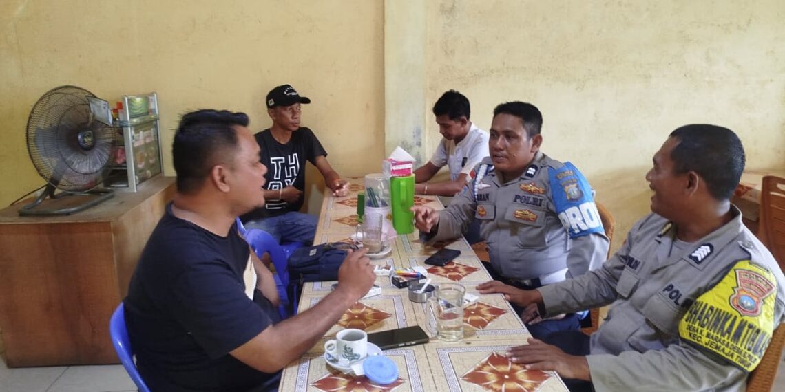 Dekatkan Polisi dengan Warga, Polsek Jemaja Gelar “Jumat Curhat Kamtibmas” di Letung