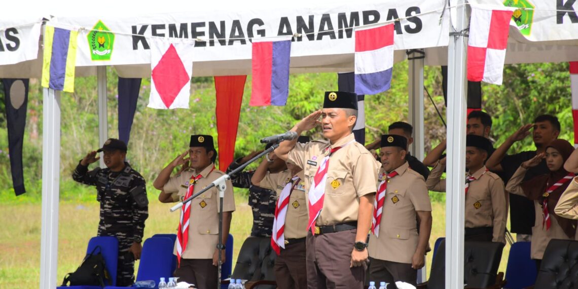 Danlanal Tarempa Bina Generasi Bahari Lewat Kegiatan Saka Bahari 2025