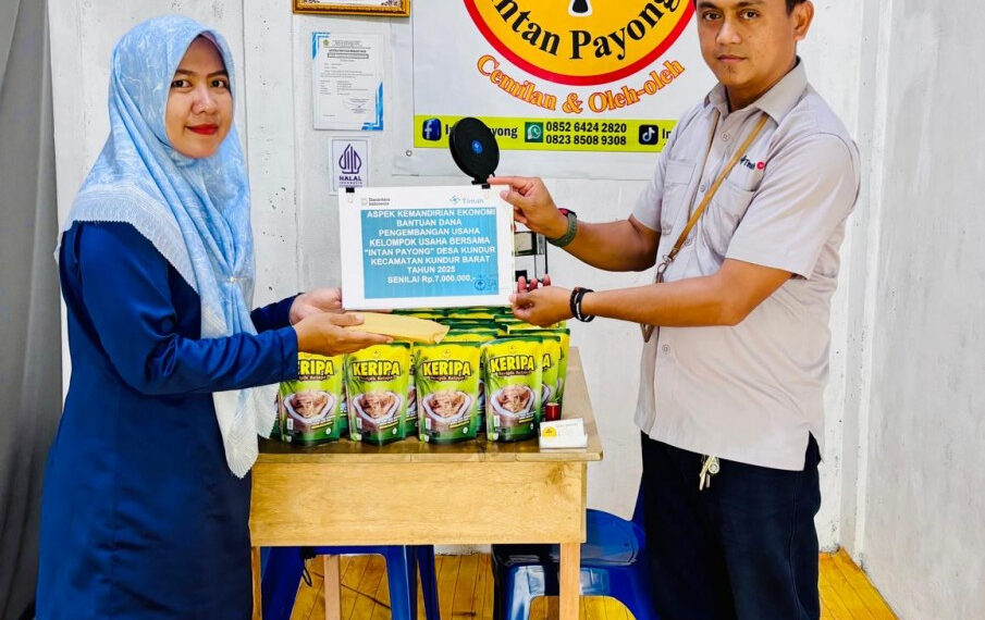 Sinergi Gerakan Ekonomi Rakyat, PT TIMAH Tbk Bantu UMKM KUBE Intan Payong Perkuat Kapasitas Produksi