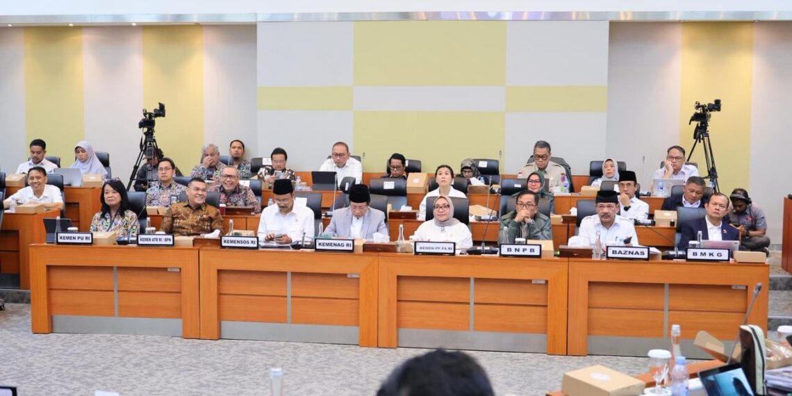 Wamen Ossy Sampaikan Peran Tata Ruang Berbasis _Disaster Risk Reduction_ untuk Hadapi Potensi dan Kerugian Akibat Bencana Alam