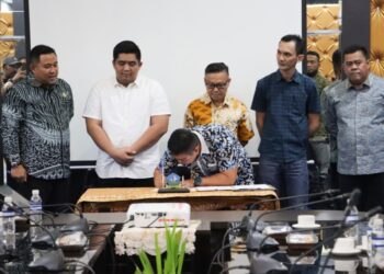 Bupati Bintan Terima PSU Empat Perumahan, Pastikan Lingkungan Sehat dan Aman