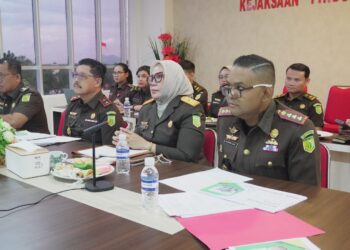 Kajati Kepri Selesaikan Kasus Penadahan 4 Tersangka dengan Pendekatan Restoratif Justice.