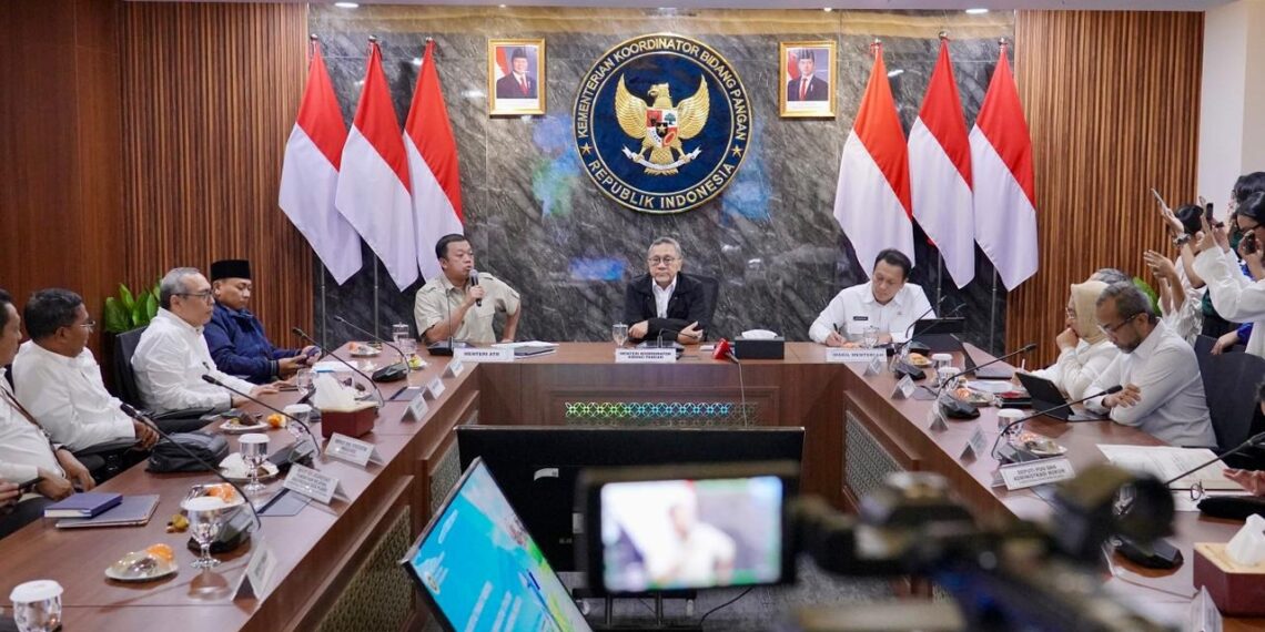 Jadi Ketua Harian Tim Percepat Penetapan LP2B, Menteri Nusron: Ketahanan Pangan Terjaga dan Lahan Pertanian Tidak Tergerus