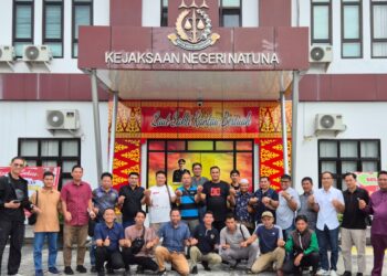 Penuh Kehangatan, Insan Pers Jalin Silaturahmi Bersama Kajari Natuna 