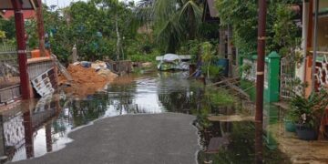 Banjir Rob Meningkat, Warga Pesisir Tanjungpinang Diminta Waspada hingga 13 Desember