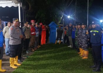 Apel gabungan Patroli Kesiapsiagaan Banjir Rob air laut di kediaman Bupati Anambas Minggu (7 -12-2025)