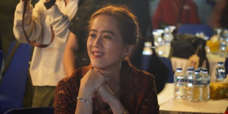 Ketua Tp-PKK Kabupaten Kepulauan Anambas Ny. Sinta Aneng