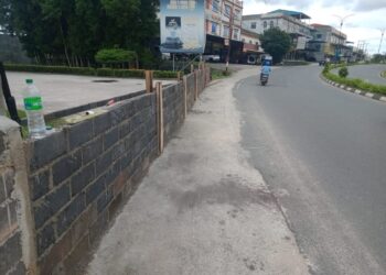 Drama Penutupan Akses Pabrik Teh Prendjak: Sengketa Lahan Membara di Tanjungpinang!