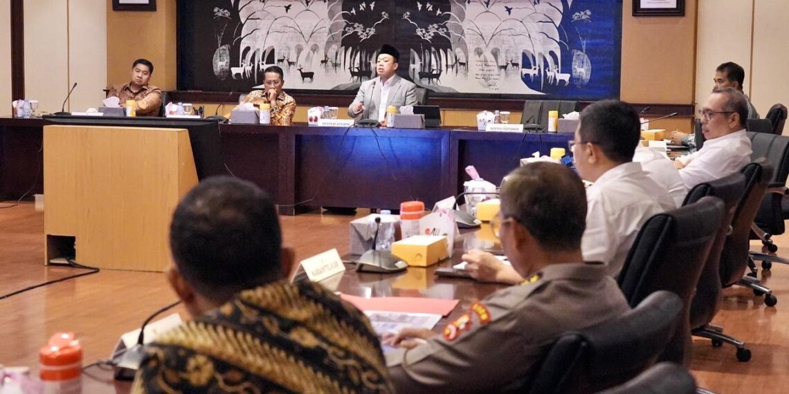 Menteri Nusron Komitmen Capai 87% LP2B demi Ketahanan Pangan Nasional