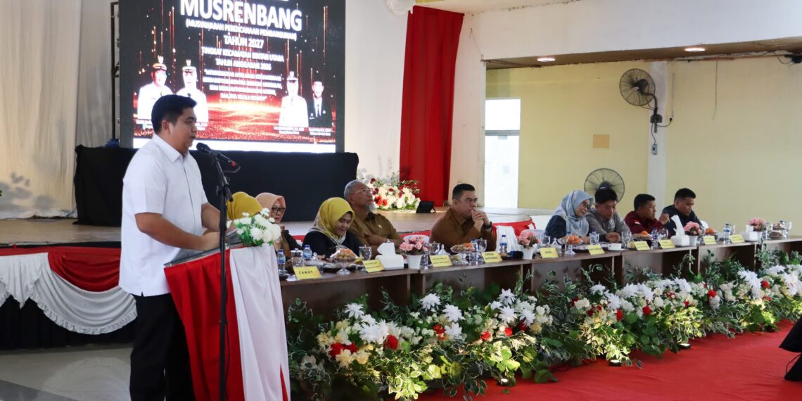 Bupati Bintan Roby Kurniawan, didampingi Sekretaris Daerah Kabupaten Bintan Ronny Kartika, membuka Musrenbang Kecamatan Bintan Utara (Binut) dan Kecamatan Seri Kuala Lobam (SKL)