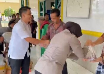 Polres Natuna Berbagi Jumat Berkah Pererat Kebersamaan ‎