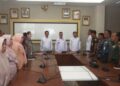 Bupati Anambas Aneng Saat Pimpin Rapat Rembug Stunting didepan OPD Dan Kepala Desa