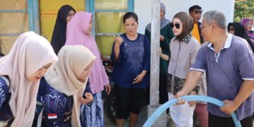 PMI–BPBD Salurkan Air Bersih di Bintan Timur, Hafizha : Laporkan Jika Terdampak, Kami Siap Respons Cepat