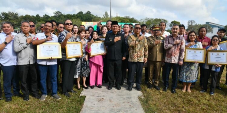 Gubernur Ansar Ahmad Pimpin Apel Bulan K3 Nasional ke-56 di Batam, Soroti 319 Ribu Kasus Kecelakaan Kerja