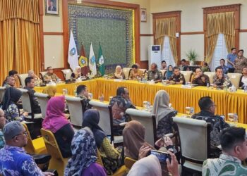 Rapat Evaluasi Pelaksanaan Program MBG di Provinsi Kepulauan Riau yang digelar di Gedung Daerah, Tanjungpinang, Kamis (5/2/2026)