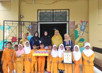 Mahasiswa PIAUD STAI Natuna Laksanakan Pengabdian di SKB, Serahkan APE Inovatif untuk PAUD