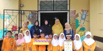 Mahasiswa PIAUD STAI Natuna Laksanakan Pengabdian di SKB, Serahkan APE Inovatif untuk PAUD