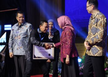 Bintan Cetak Prestasi Nasional, DPMPTSP Raih Predikat WBK di Ajang SAKIP dan ZI Awards 2025
