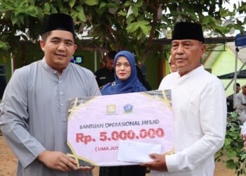 Safari Ramadan Ketiga, Roby Kurniawan dan Deby Maryanti Sambangi Dua Kecamatan Sekaligus, Pererat Ukhuwah Bersama Warga
