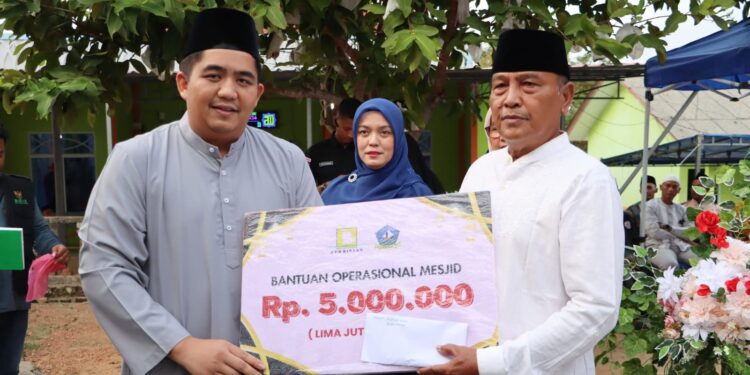 Safari Ramadan Ketiga, Roby Kurniawan dan Deby Maryanti Sambangi Dua Kecamatan Sekaligus, Pererat Ukhuwah Bersama Warga