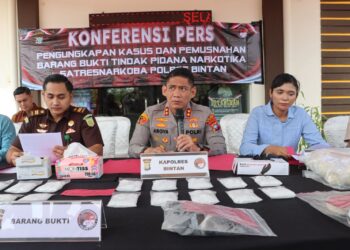 Polres Bintan Ungkap Jaringan Narkoba, Sita 2 Kg Sabu dan Tangkap 3 Tersangka 