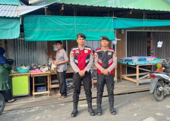 Polsek Bunguran Barat Amankan Pasar Ramadhan 1447 Hijriah di Sedanau