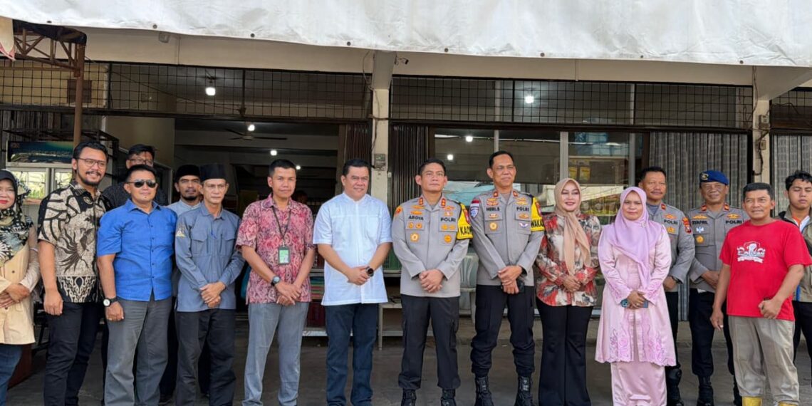 Kapolres Bintan Pantau Langsung Pasar Murah di Tanjung Uban, Jaga Stabilitas Pangan 