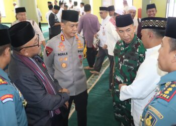 Ratusan Jamaah Padati Masjid Abbas Thalib untuk Sholat Tasbih Bersama Wali Kota