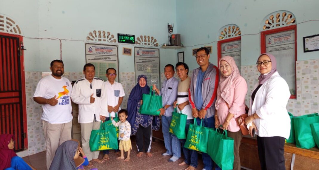 Kepedulian Ramadan, Komunitas Jurnalis Kepri dan Sejuk Batam Bantu Anak Yatim