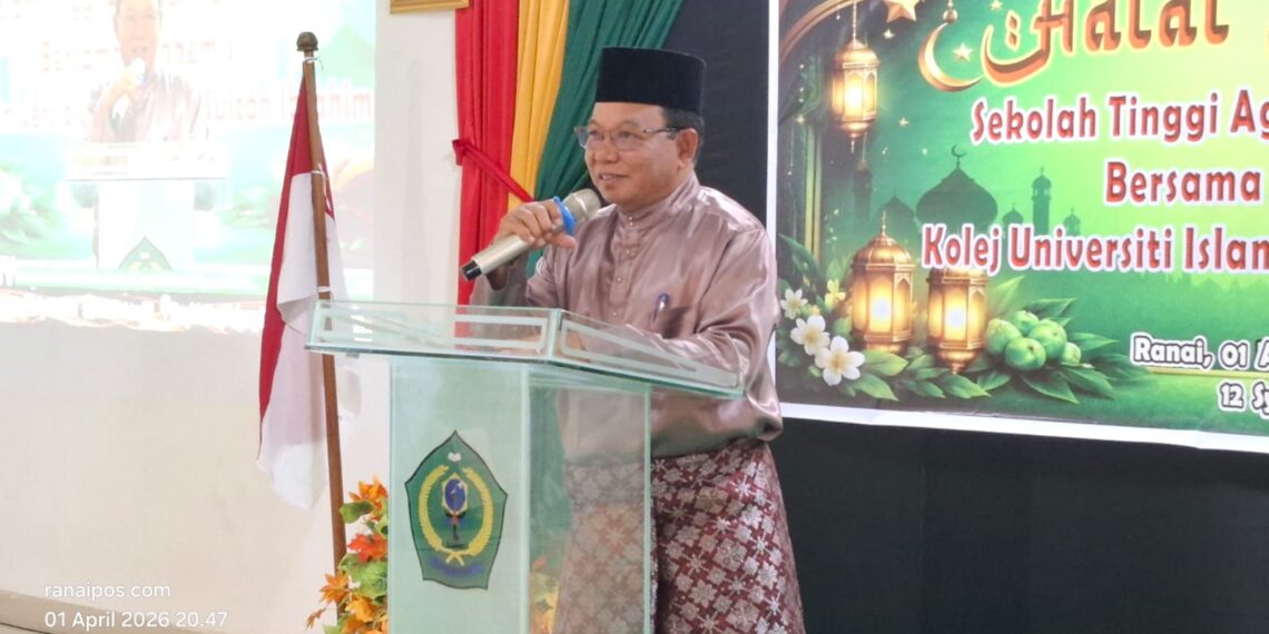 Ketua STAI Natuna Dr. H. Umar Natuna, S.Ag., M.Pd.I