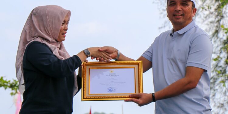 Wabup Bintan Deby Resmikan Jong Race Festival 202