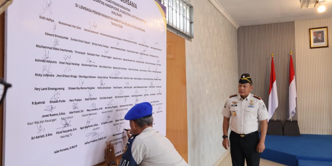 Perang Lawan Halinar, Lapas Narkotika Tanjungpinang Gelar Ikrar Komitmen di Hari Bakti ke-62