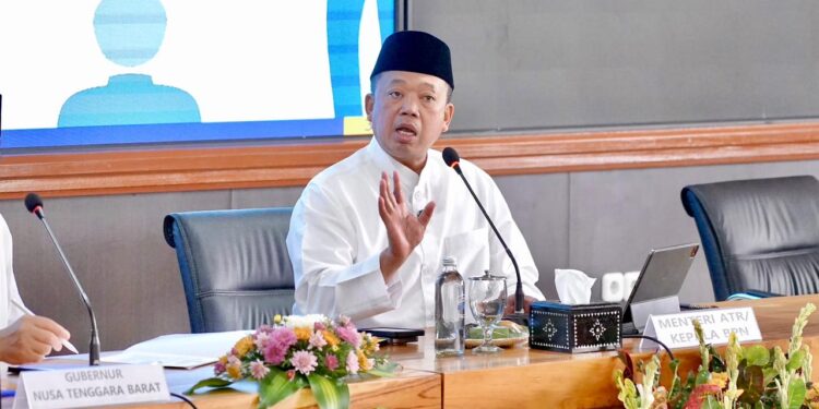Tuntaskan Sertipikasi Tanah, Menteri Nusron Minta Kepala Daerah di NTB Bebaskan BPHTB bagi Masyarakat Miskin Ekstrem